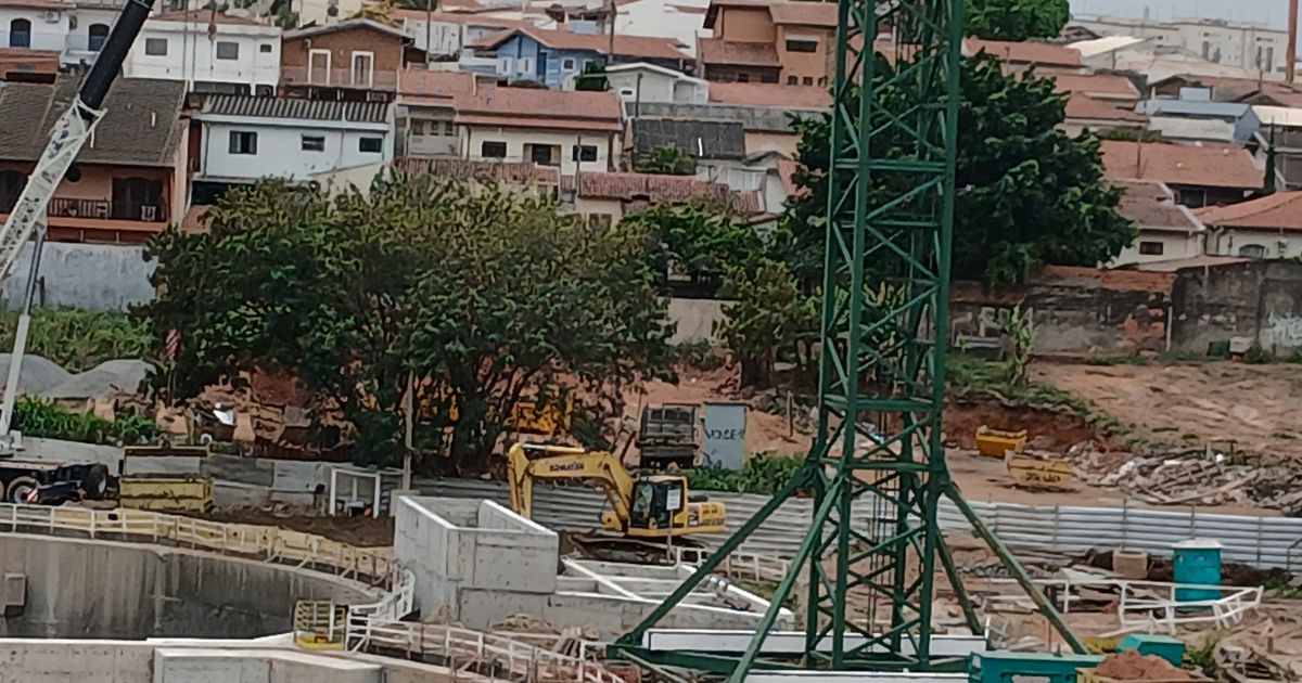 Outra vista do terreno à venda no Jardim Guarani, Campinas, 425 m², eixo Guarani-Nova Campinas